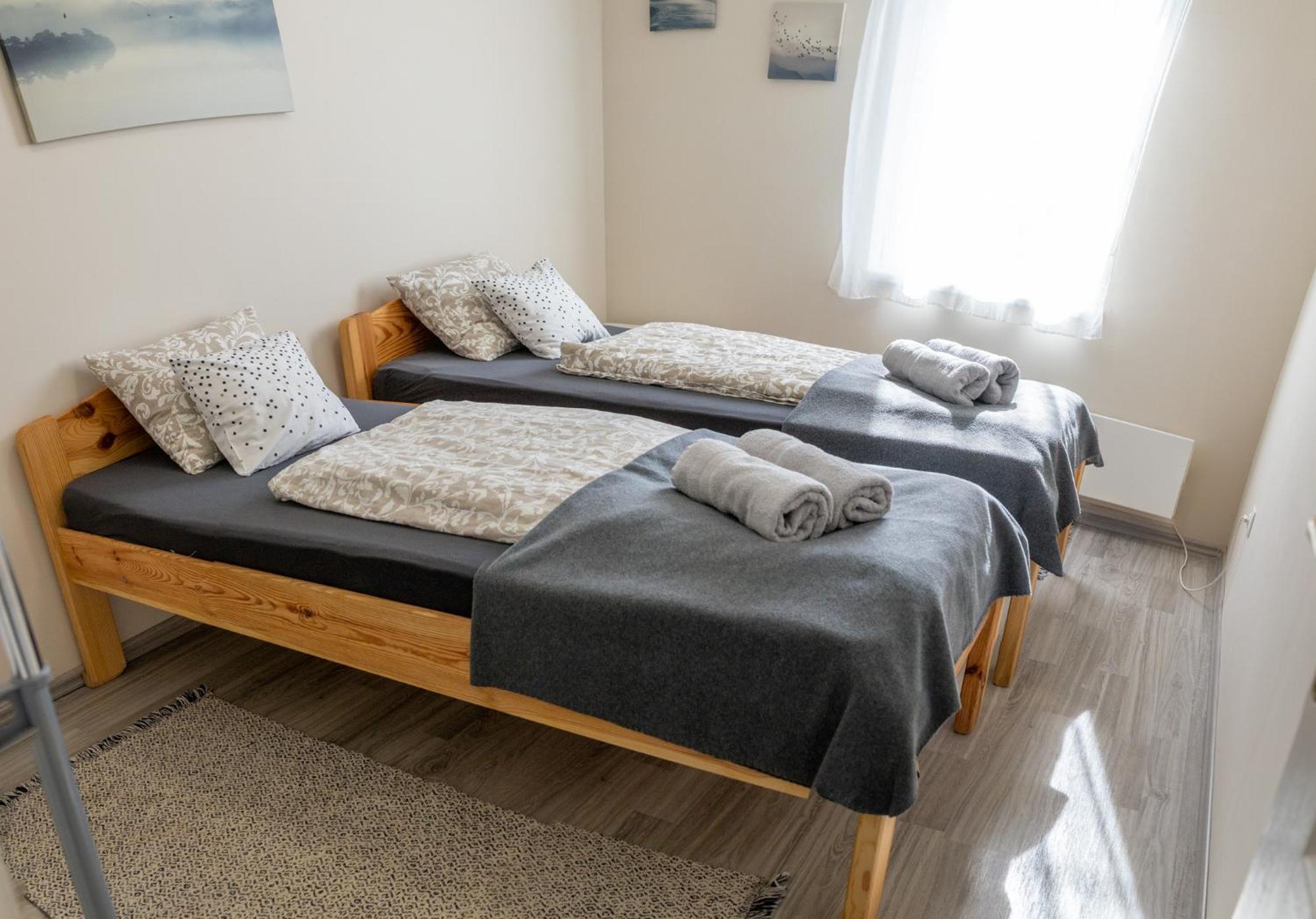 Sueni Apartman Ordacsehi Esterno foto